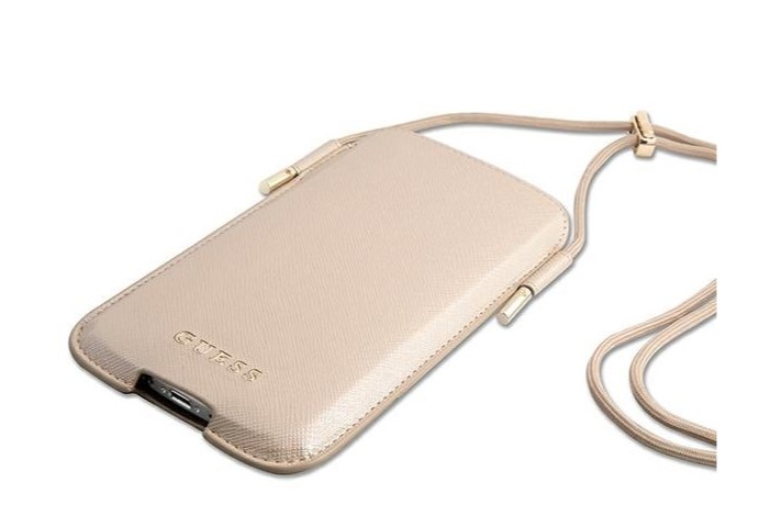 Kabelka Guess 6,7" zlatá Saffiano